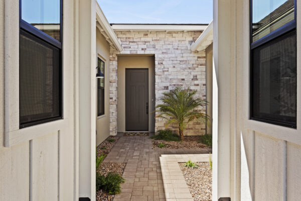 Hazelwood Homesite 19 Daviana Floor Plan Urban Farmhouse front entry