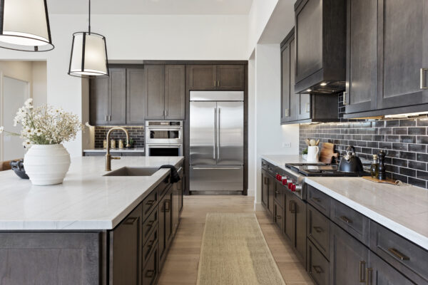 Hazelwood Homesite 19 Daviana Floor Plan Urban Farmhouse kitchen