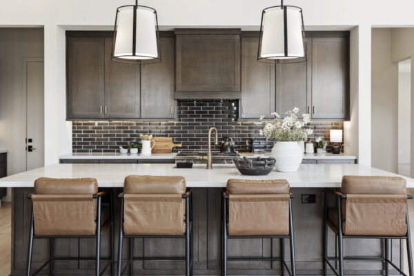 Hazelwood Homesite 19 Daviana Floor Plan Urban Farmhouse kitchen