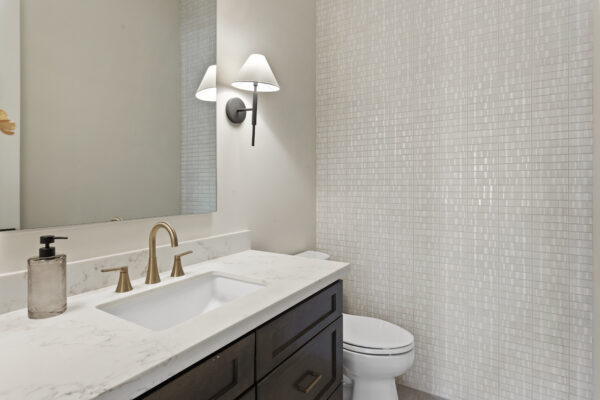 Homesite 19 Daviana Floor Plan Urban Farmhouse Elevation secondary bath