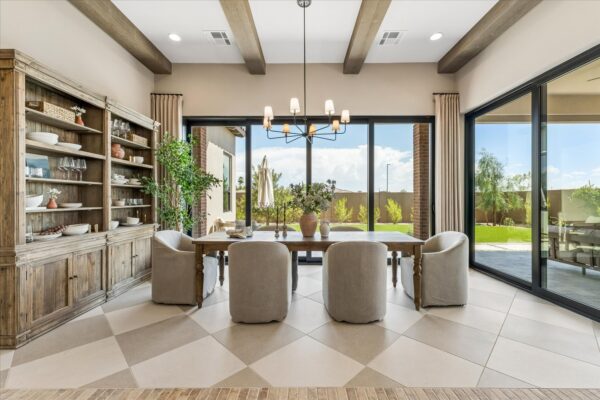 Hazelwood dining room, Willamette floor plan