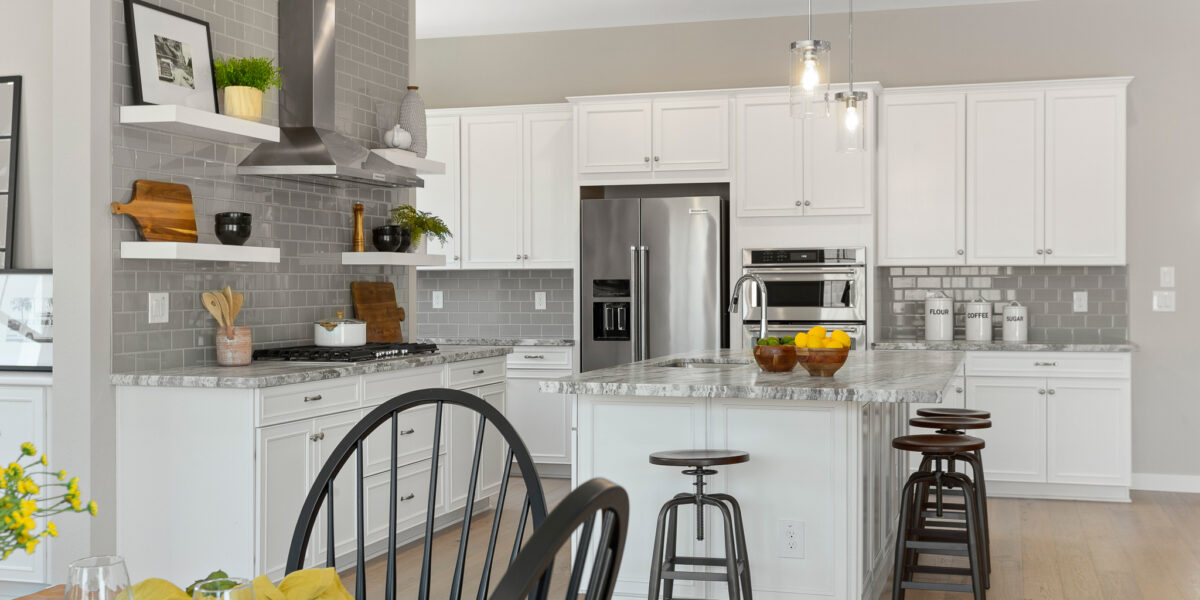Preakness Estates Silver Charm Kitchen & Dining